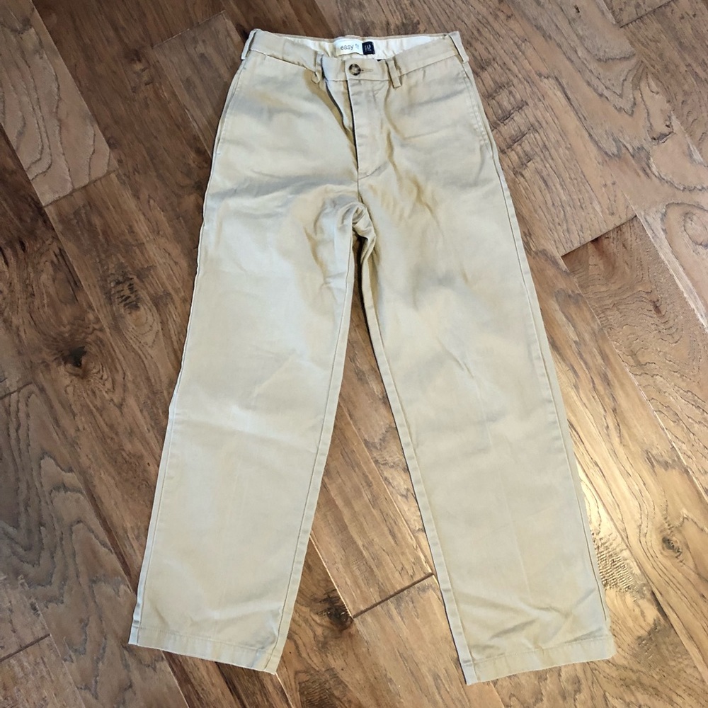 EUC Gap khakis with adjustable waist